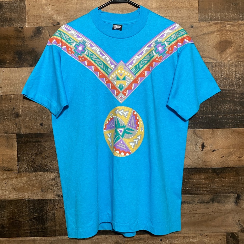 Vintage Early 90s Native Indian Pattern T-Shirt Size XL Single Stitch